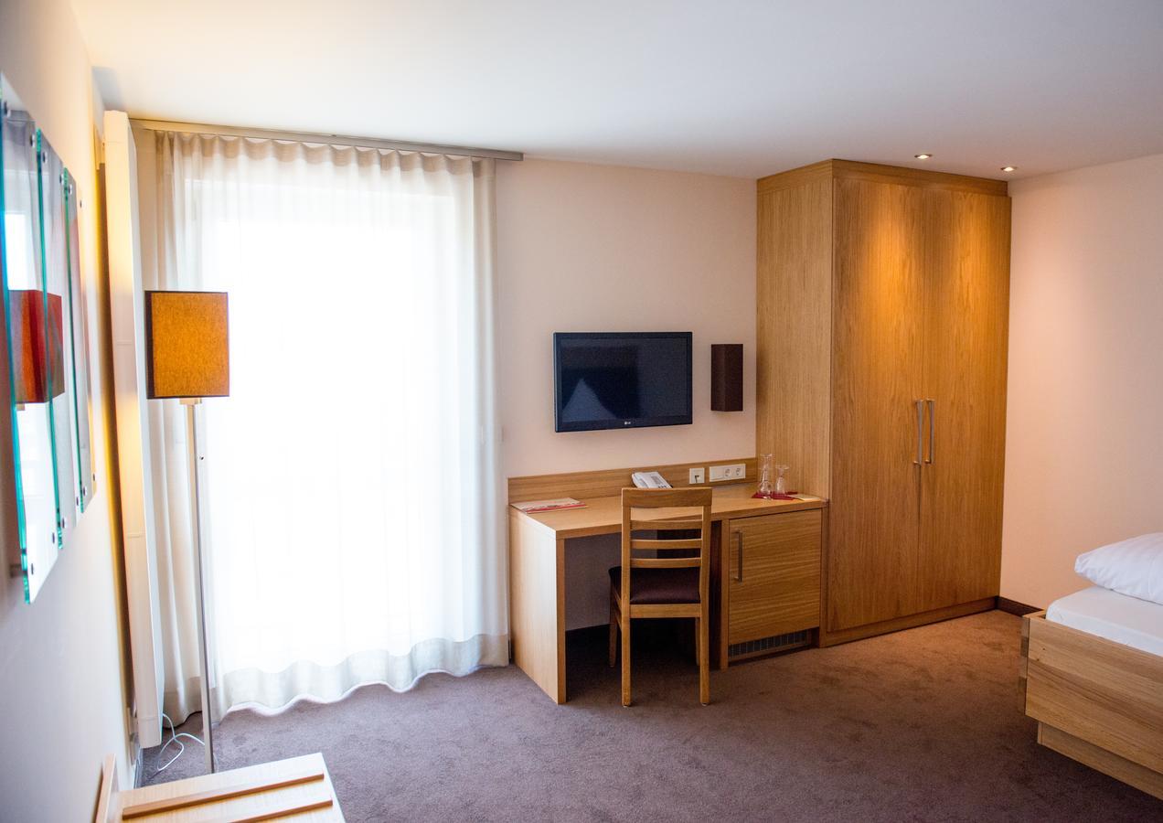 Wellnesshotel Zum Koch Ortenburg Esterno foto