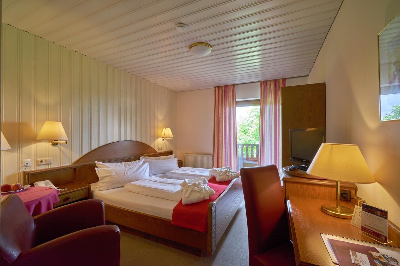 Wellnesshotel Zum Koch Ortenburg Esterno foto