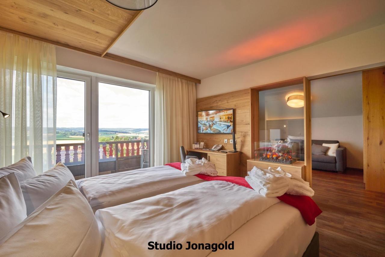 Wellnesshotel Zum Koch Ortenburg Esterno foto