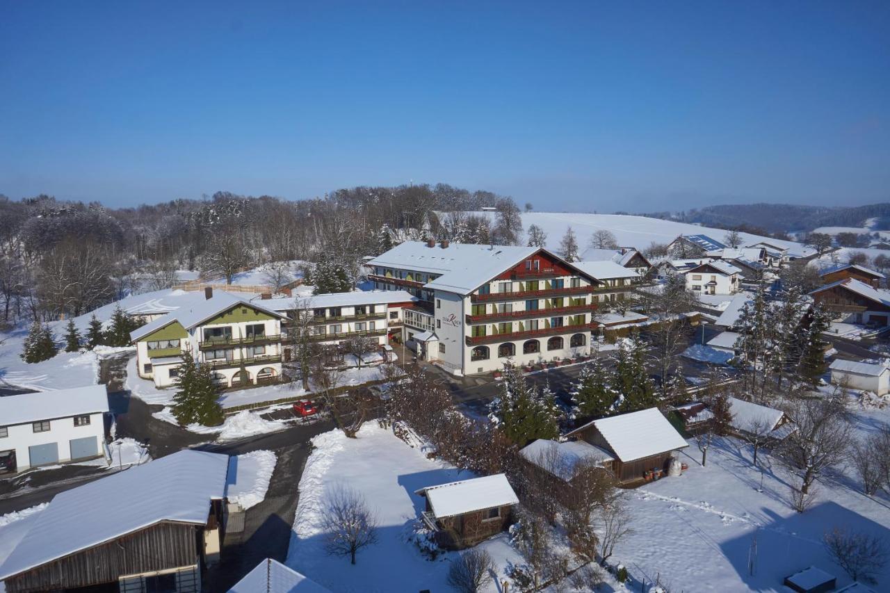 Wellnesshotel Zum Koch Ortenburg Esterno foto